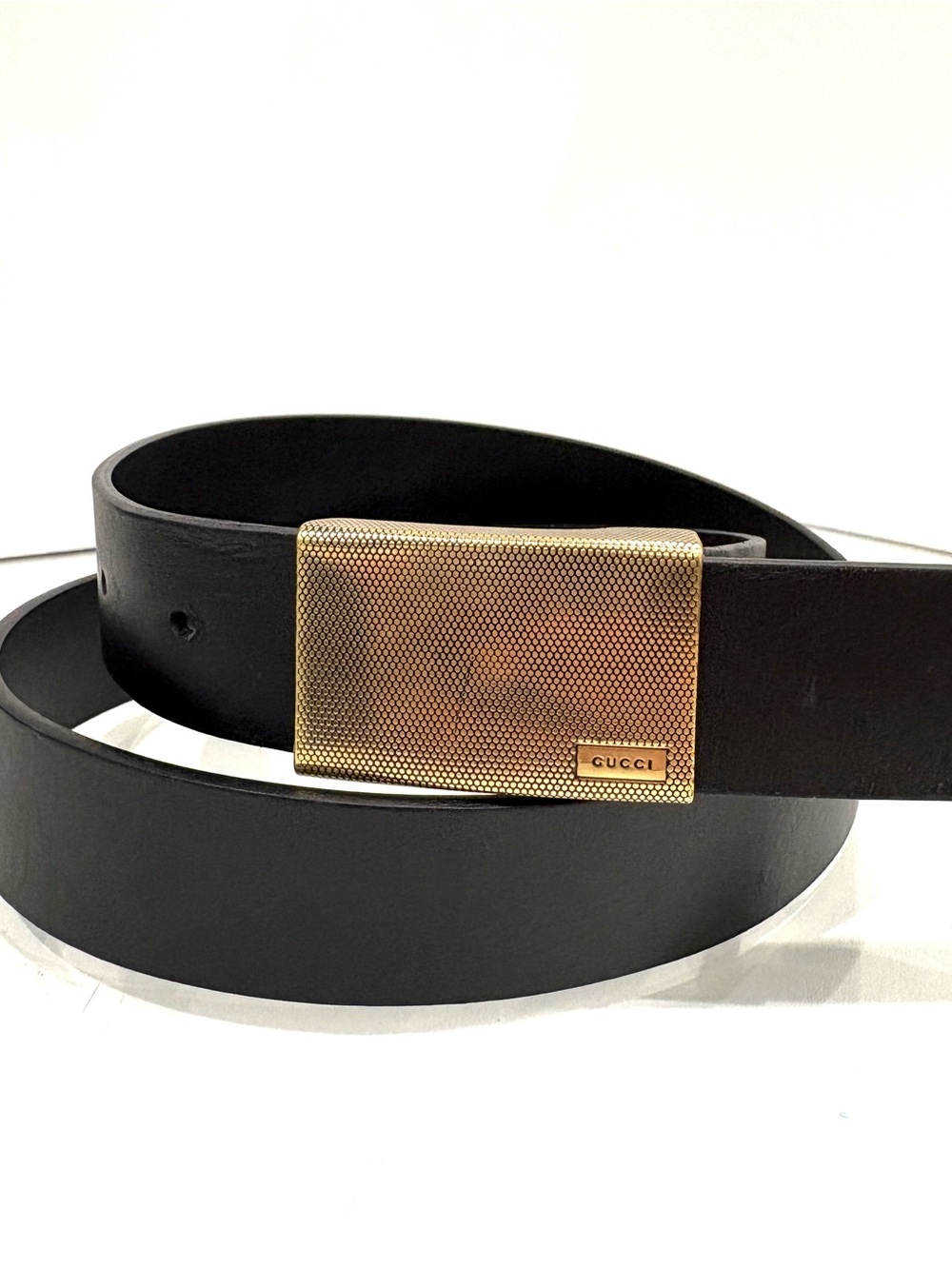 $495 Vintage Gucci Smooth Black Leather Plaque Belt Size 85 / 34 Gold Hardware